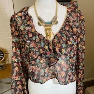 ZARA Ruffled Floral Blouse – Size L – Worn Once + Matching Necklace